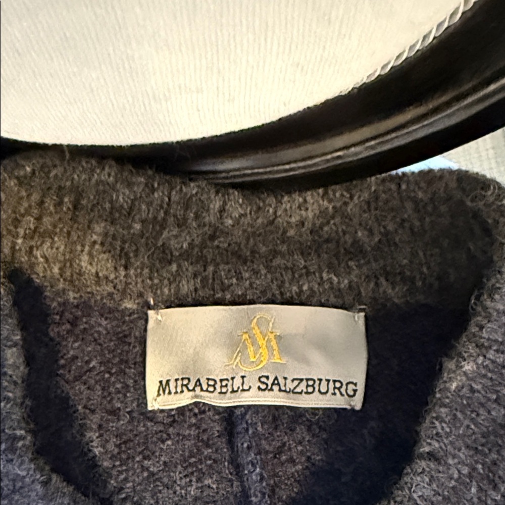 Mirabell Salzburg  navy Wool Sweater with grey tipping